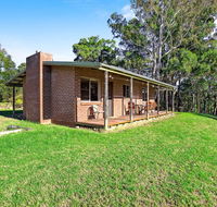 Braeside Cabin One - Pinkwood - Tourism Canberra