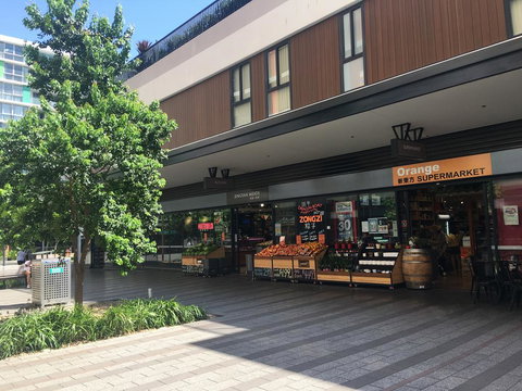 Brand New Penthouse With Water Views - Tourism Canberra 2