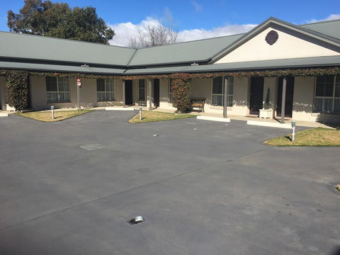 Breakout Motor Inn - Tourism Canberra 2