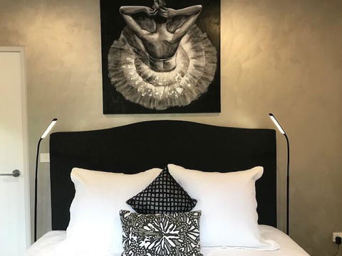 Bridal Falls Cottage - Tourism Canberra 2