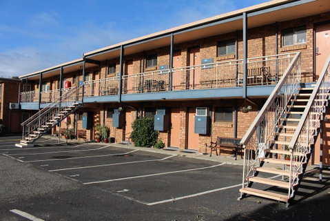 Bridge View Motel - Tourism Canberra 3