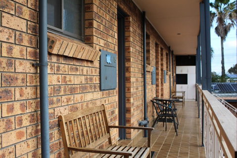 Bridge View Motel - Tourism Canberra 1