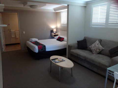 Brisbane Street Studios - Tourism Canberra 2