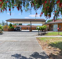 Broadford Sugarloaf Motel - Tourism Canberra