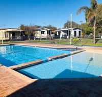 Broadwater Beach Cottage with WiFi - Tourism Canberra