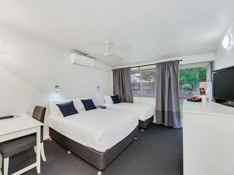 Brook Hotel - Tourism Canberra 3
