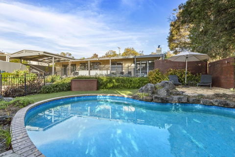 BYANDA - MOUNT MARTHA - Tourism Canberra 0
