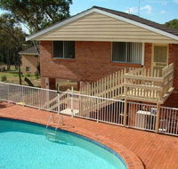 Canberra Cres 2E Burrill Lake Upstairs Apartment - Tourism Canberra