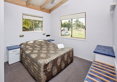 Canton Beach Holiday Park - Tourism Canberra 1