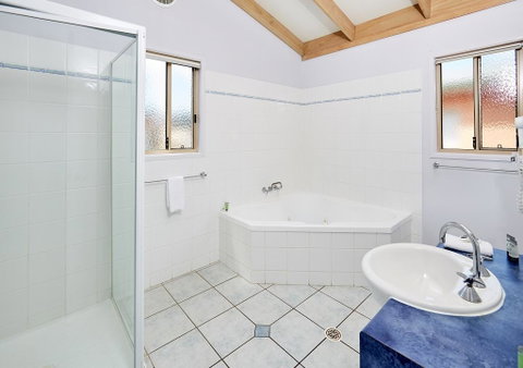 Canton Beach Holiday Park - Tourism Canberra 2