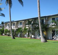 Cardwell Beachcomber Motel  Tourist Park - Tourism Canberra