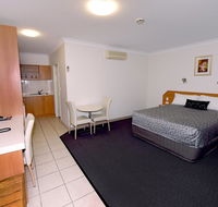 Carriers Arms Hotel Motel - Tourism Canberra