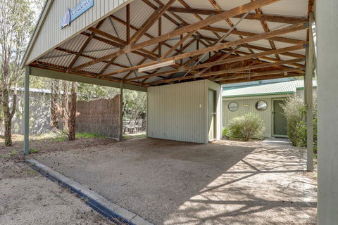 Casuarina - Tourism Canberra 2