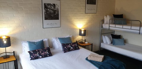 Cedarwood Apartments - Tourism Canberra 2