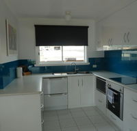 Central Luxury with Fabulous Views - Tourism Canberra