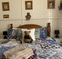 Cherry Blossom Cottage - Tourism Canberra