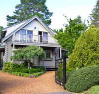 Cherry Cottage - Leura - Tourism Canberra