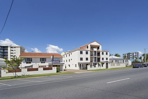 Cityville Luxury Apartments And Motel - Tourism Canberra 0