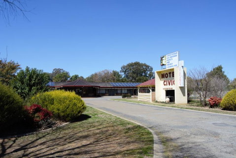 Civic Motor Inn - Tourism Canberra 0