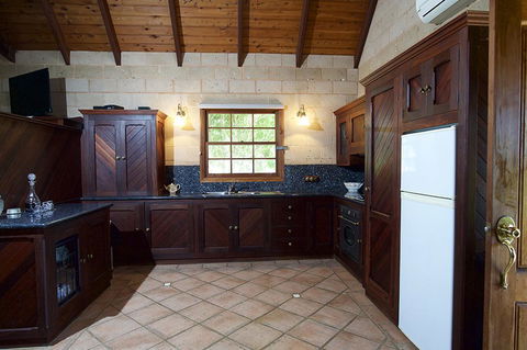 Clarendon Forest Retreat - Tourism Canberra 1