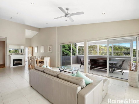 Coast - 3/42 Avoca Drive, Avoca Beach - Tourism Canberra 2