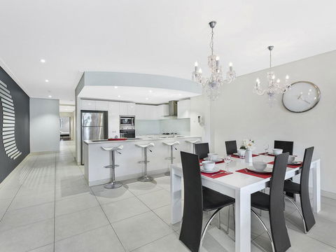 Coast Luxury Apartment 21 - Tourism Canberra 0