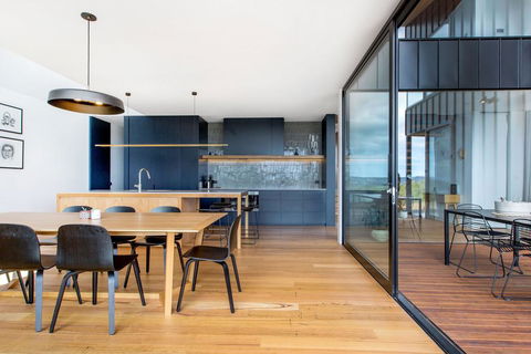 COASTAL LUXE - MT MARTHA - Tourism Canberra 1