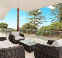 Coco de Mer Beach Villa - Tourism Canberra