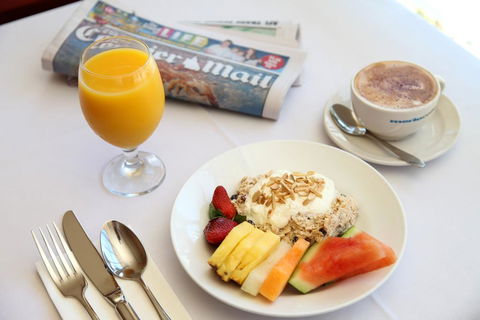 Coffee House Apartment Motel - Tourism Canberra 3