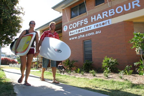 Coffs Harbour YHA - Tourism Canberra 0