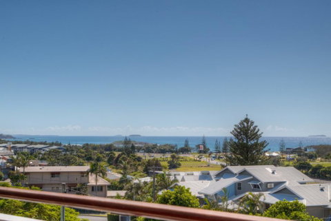 Coffs Jetty Beach House - Tourism Canberra 0