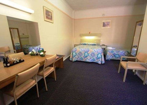 Comfort Inn Crystal Broken Hill - Tourism Canberra 1