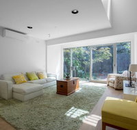 Comfy holiday house with poolRosanna - Tourism Canberra