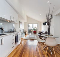 Complete Host Richmond Townhouse Collection - Tourism Canberra
