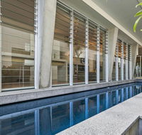 Contemporary  central Sunshine Beach - Tourism Canberra