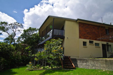 Cooinda, 17 Dulconghi Street - Tourism Canberra 1