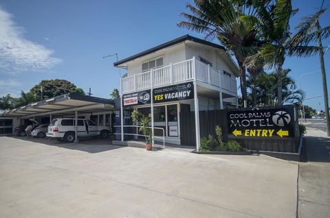 Cool Palms Motel - Tourism Canberra 0