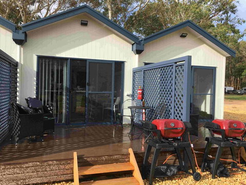 Coonawarra Cabins Unit B - Tourism Canberra 1