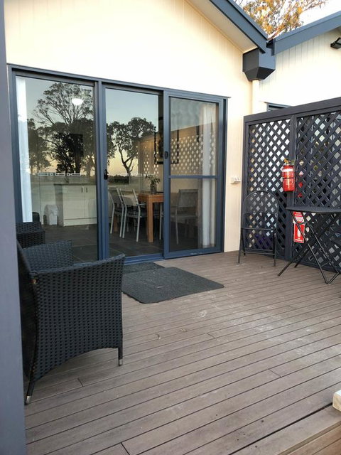 Coonawarra Cabins Unit C - Tourism Canberra 3