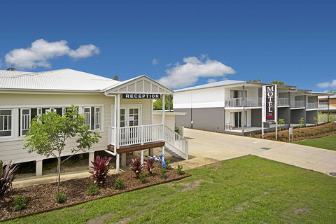 Cooroy Luxury Motel Apartments - Tourism Canberra 1
