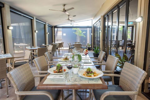 Coral Cay Resort - Tourism Canberra 1