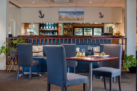 Coral Cay Resort - Tourism Canberra 3
