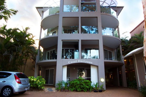 Coral Horizons - Tourism Canberra 1