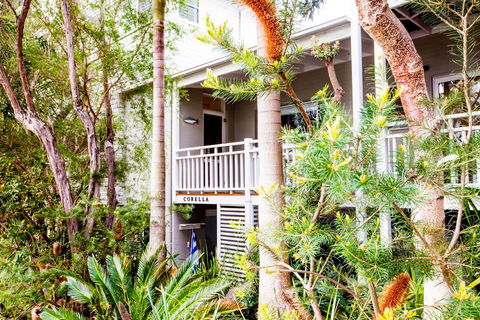 Corella Studio Apartment In Raffetys Resort - Tourism Canberra 1
