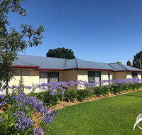 Coro Club Motel - Tourism Canberra