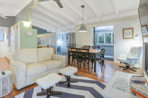 Cosy But Cool, Sunshine Beach - Tourism Canberra 2