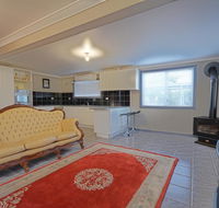 Cottage in the Country - Tourism Canberra
