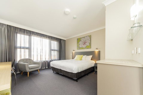 Cowra Services Club Motel - Tourism Canberra 0