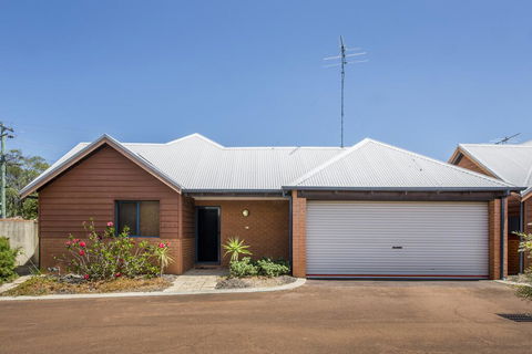 Cozy Cottage - Tourism Canberra 0