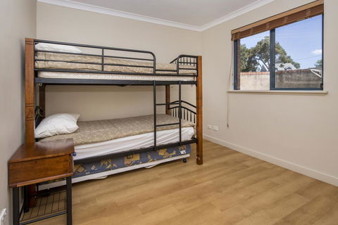 Cozy Cottage - Tourism Canberra 3